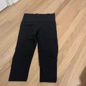 ivivva cropped leggings